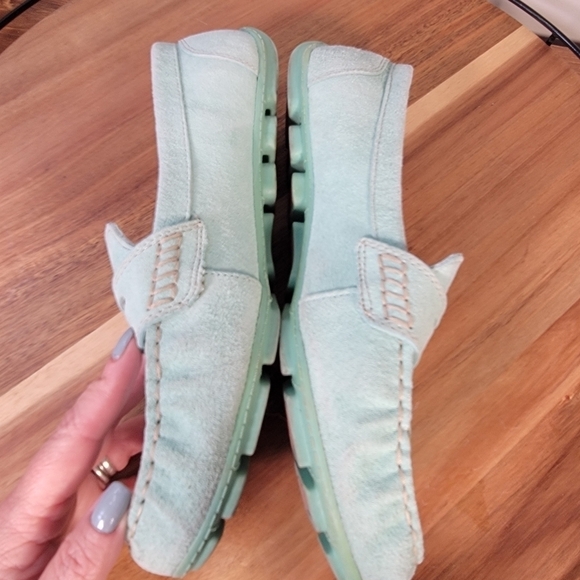 Cynthia Rowley Mint Green Suede Moccasin Driving Loafers Size 6.5 - Picture 12 of 17